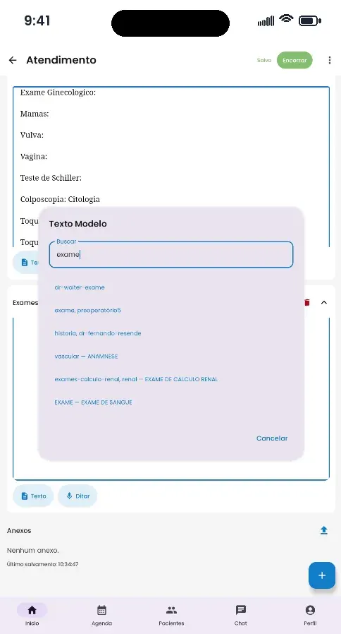 Busca de textos-modelo no MEDC no celular, listando modelos de anamnese e de exames já salvos pelo médico